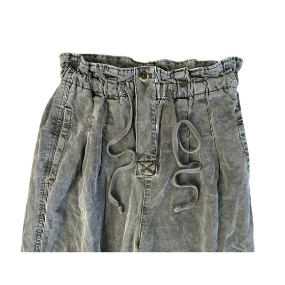 Free People Light Gray Margate Paper Bag Pleated Drawstring Pants Size SP - Picture 4 of 9